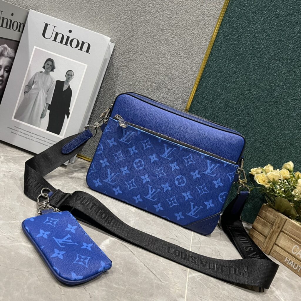 ルイ・ヴィトン「Louis Vuitton」新作 Trio メッセンジャーバッグ