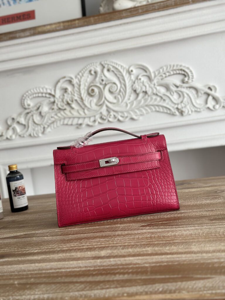 エルメス ケリー 22 ストーンパターンレザー バッグ「Mini Kelly Sellier」