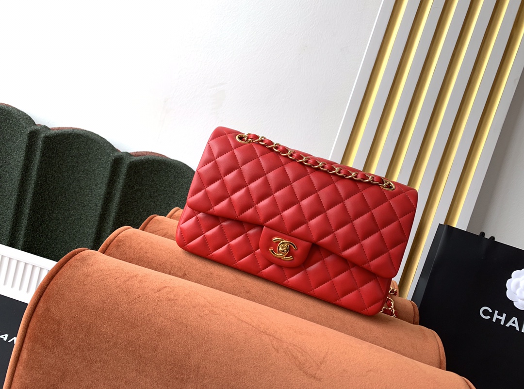 シャネル 11.12 クラシック ハンドバッグ「Flap Bag」