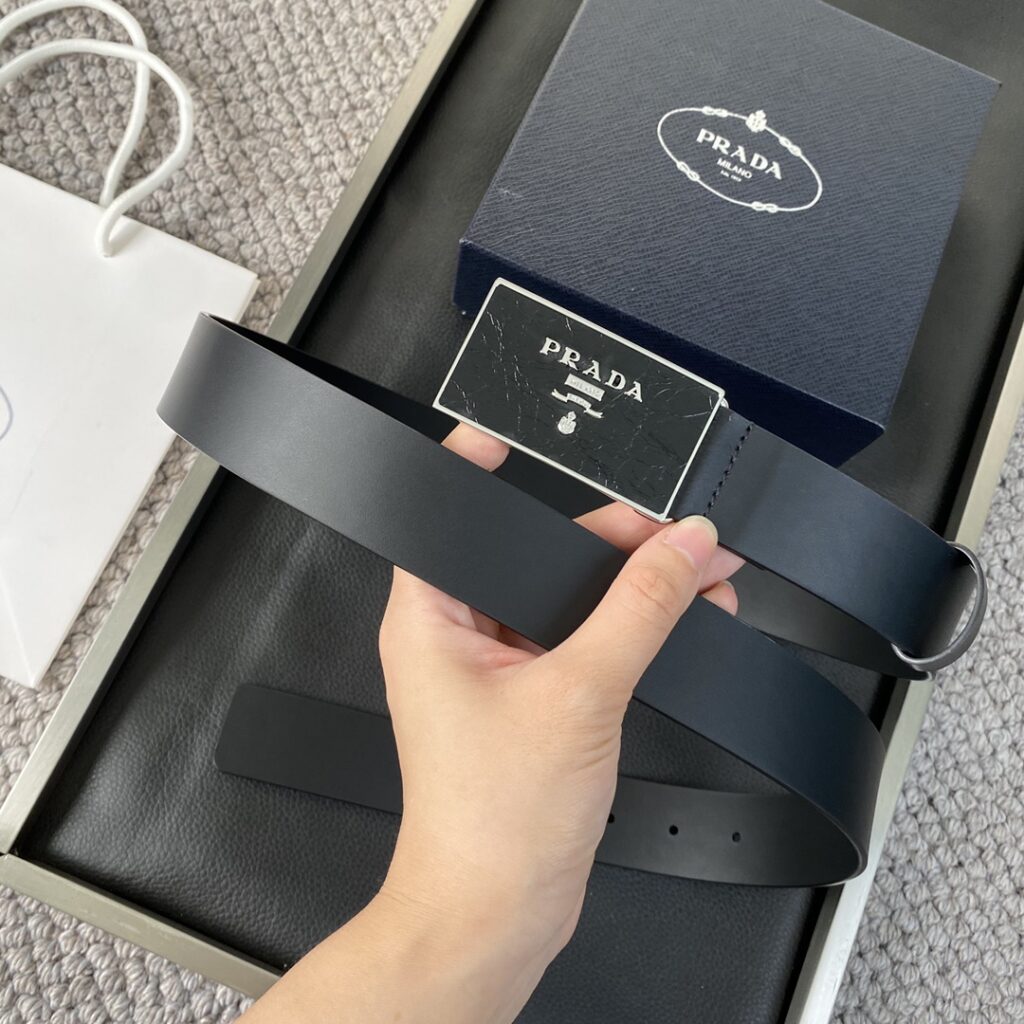 【高級品倉庫到着】Prada イタリアンビジネスベルト「全長約 100cm」
