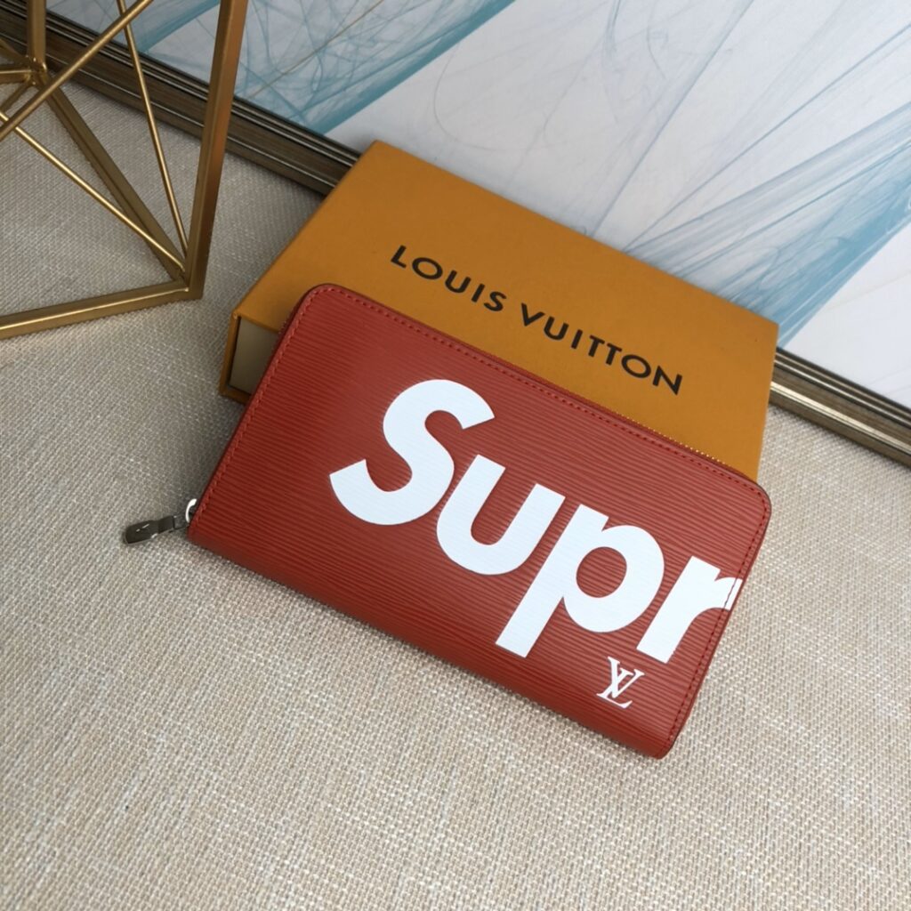 ルイ・ヴィトン「LV x Supreme」コラボ ジッピー･オーガナイザー