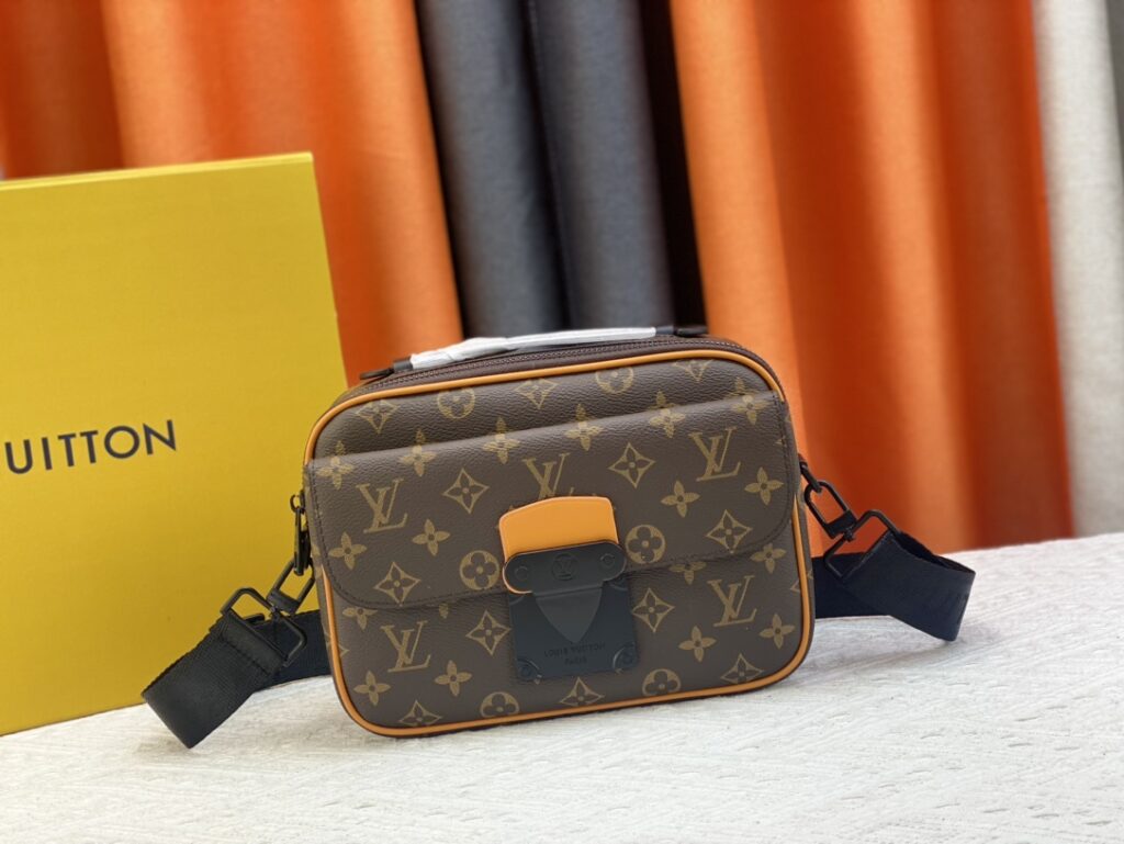 ルイ・ヴィトン「Louis Vuitton」S Lock メッセンジャーバッグ