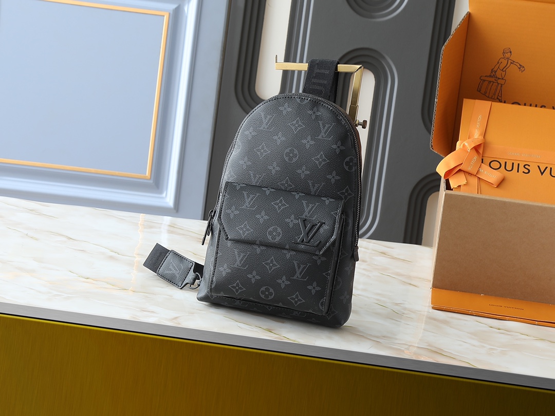 ルイ・ヴィトン「Louis Vuitton」パイロット チェストバッグ