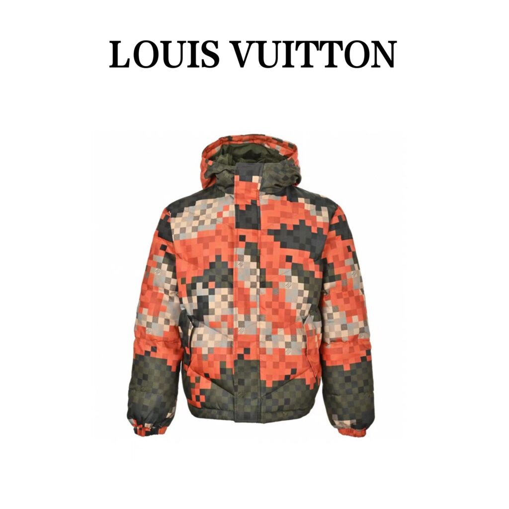 ルイ・ヴィトン「Louis Vuitton」秋冬のカモフラージュ モザイク チェスボード柄のダウンコート