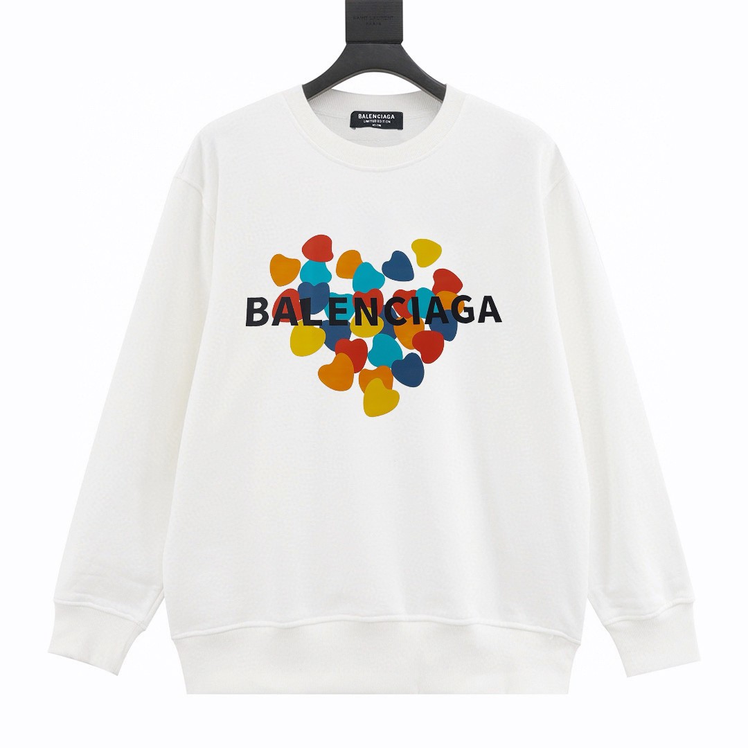 バレンシアガ「Balenciaga」 2025SS のハートロゴプリント技術の丸首ウェアラウンド
