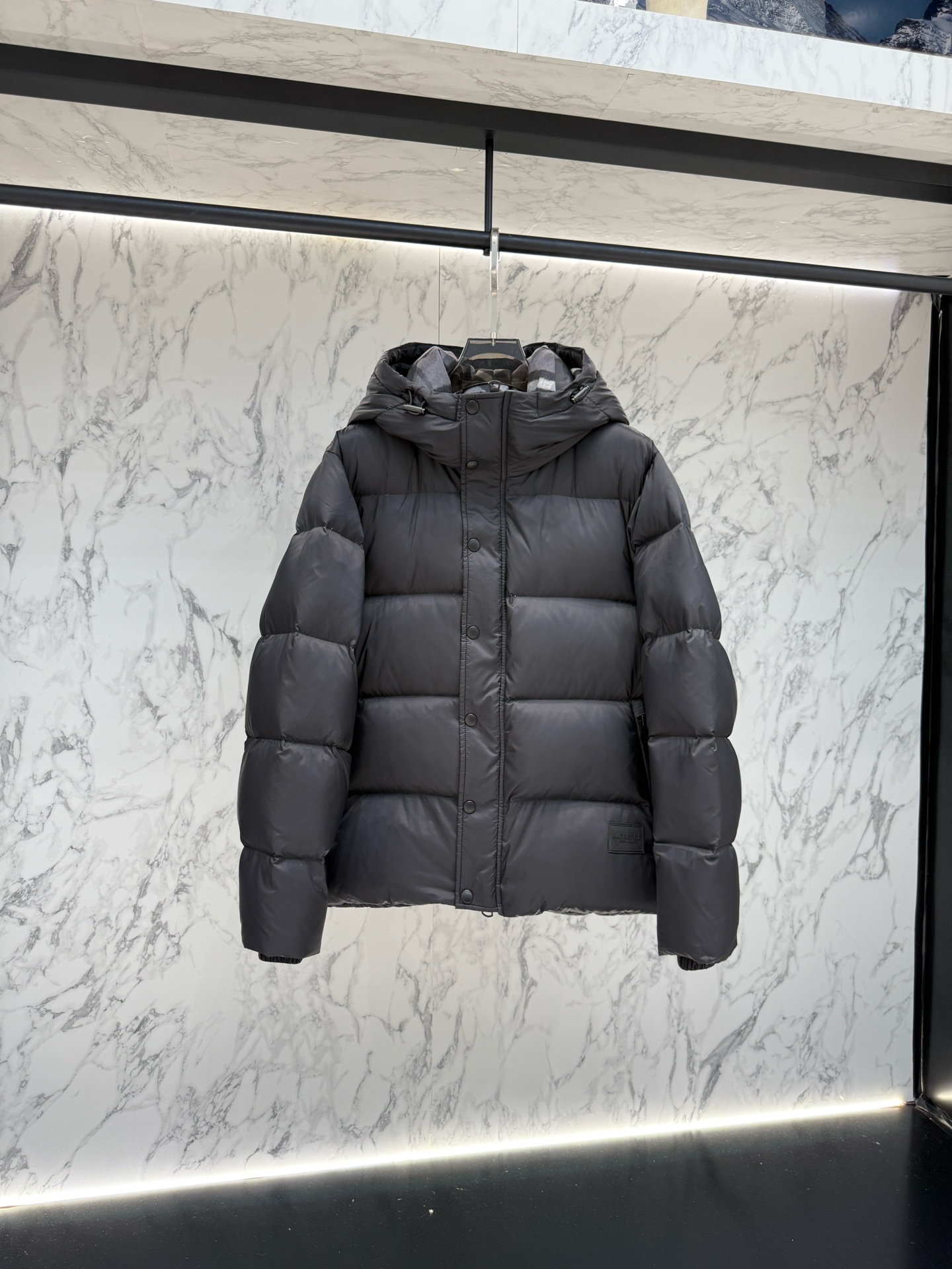 バーバリー「Burberry」秋冬ファッションフード付きダウンジャケット