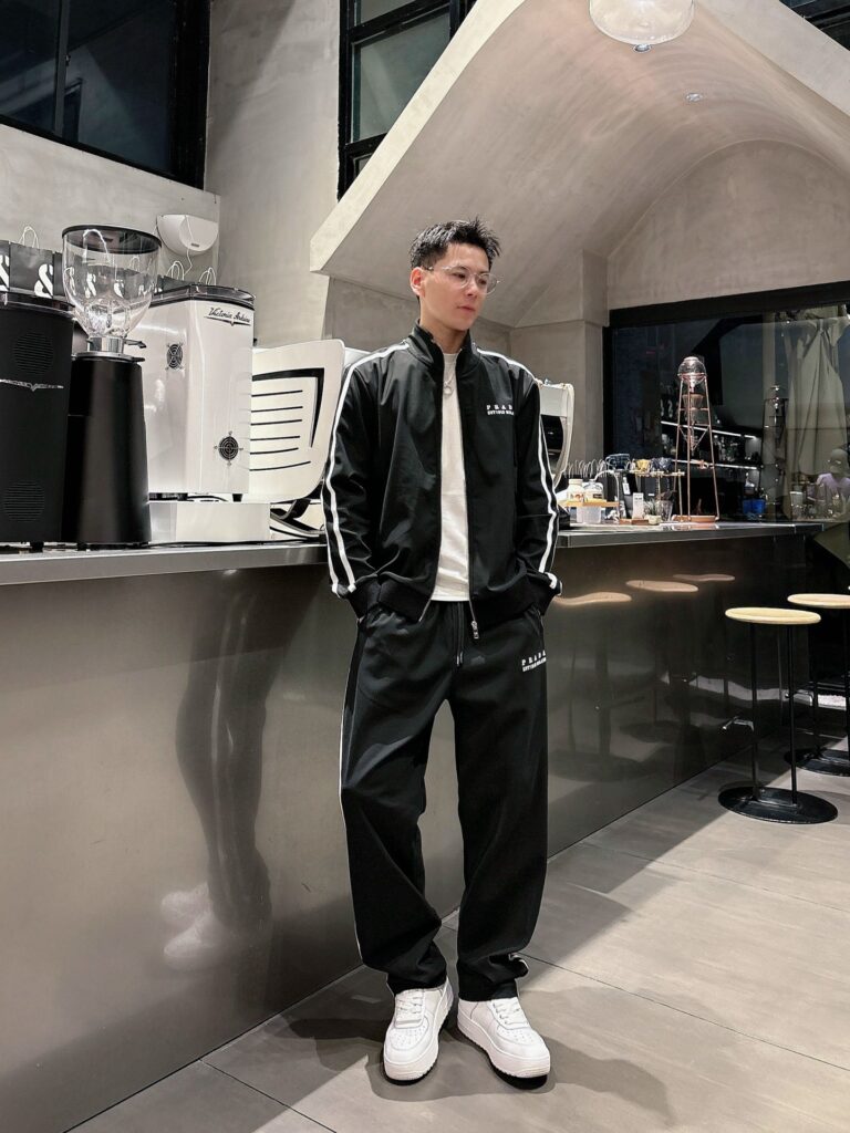 プラダ「Prada」メンズ カジュアルスポーツセット