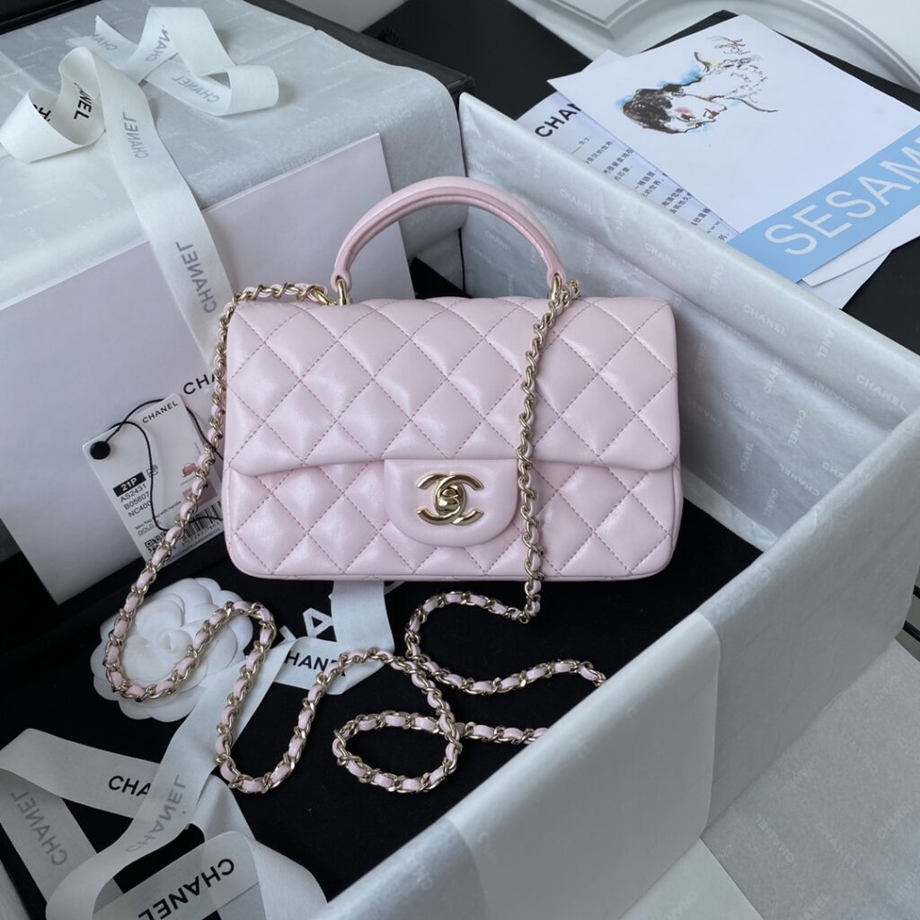 シャネル「Chanel」Mini Flap Bag with Handle レザー ハンドバッグ