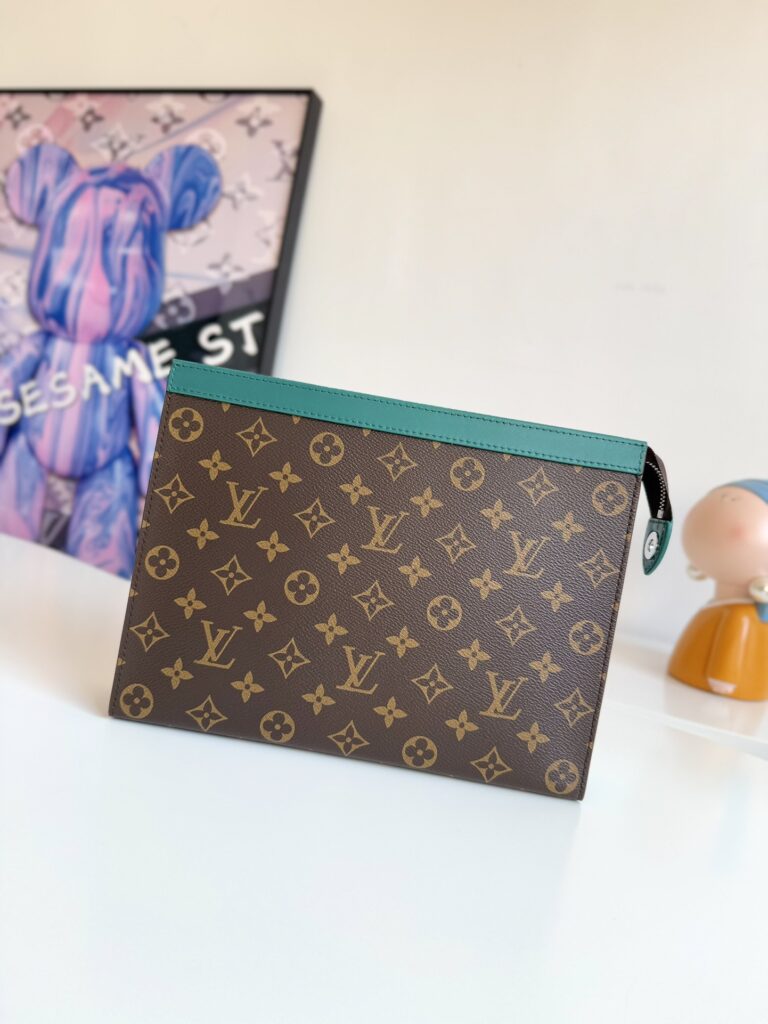 ルイ・ヴィトン「Louis Vuitton」ポシェット･ヴォワヤージュ MM