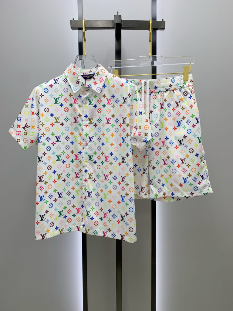 ルイ・ヴィトン「Louis Vuitton」 カジュアルセットアップ 26SS