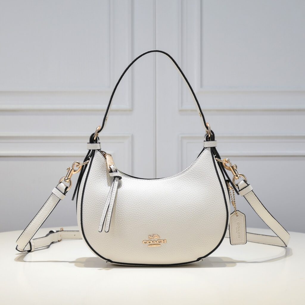 コーチ「CoachKleo Hobo レディース アンダーアーム ショルダーバッグ