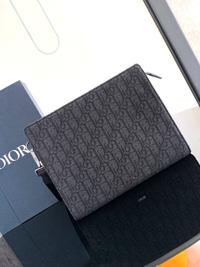 ディオール「Dior」オブリック モチーフ ポーチ