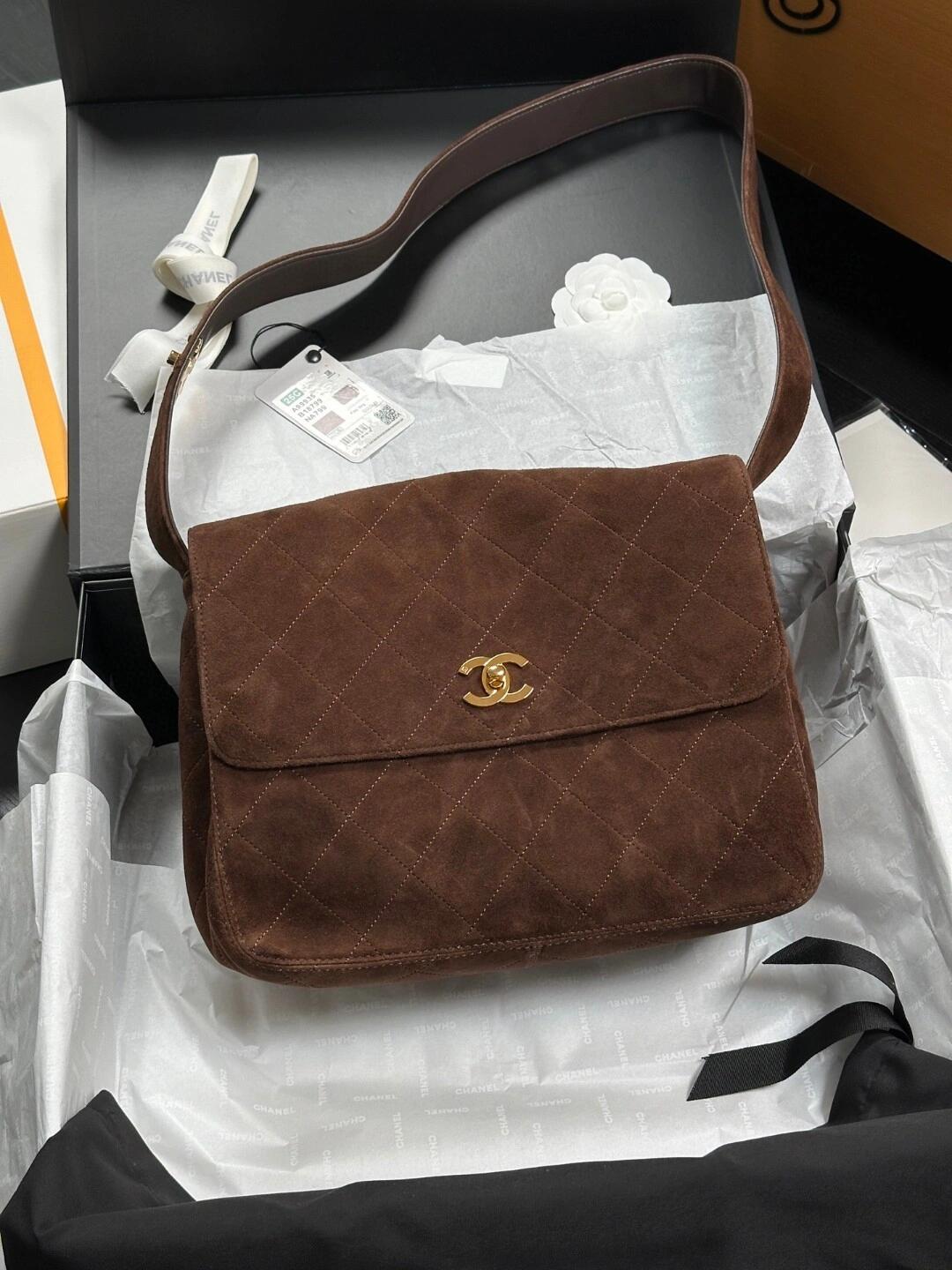 シャネル「Chanel」スエード&レザー ダブルポケット チェーンバッグ