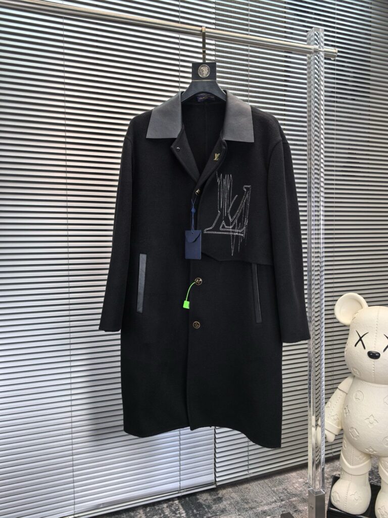 ルイ・ヴィトン「Louis Vuitton」オータムウィンター ミッドニーレングスコート