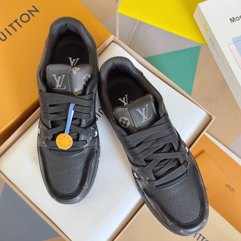 ルイ・ヴィトン「LV Trainer」クラシックシリーズ ファッショントレンドカジュアルスニーカー