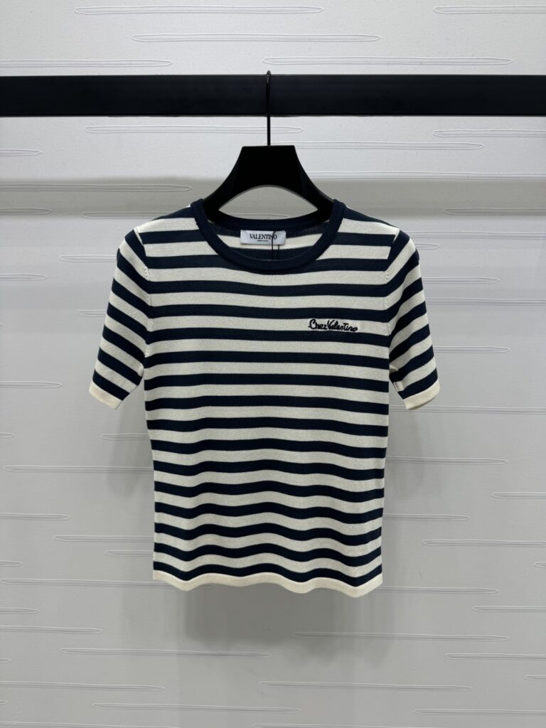 ヴァレンティノ Valentino サマーコレクション ストライプ ラウンドネック ニットTシャツ