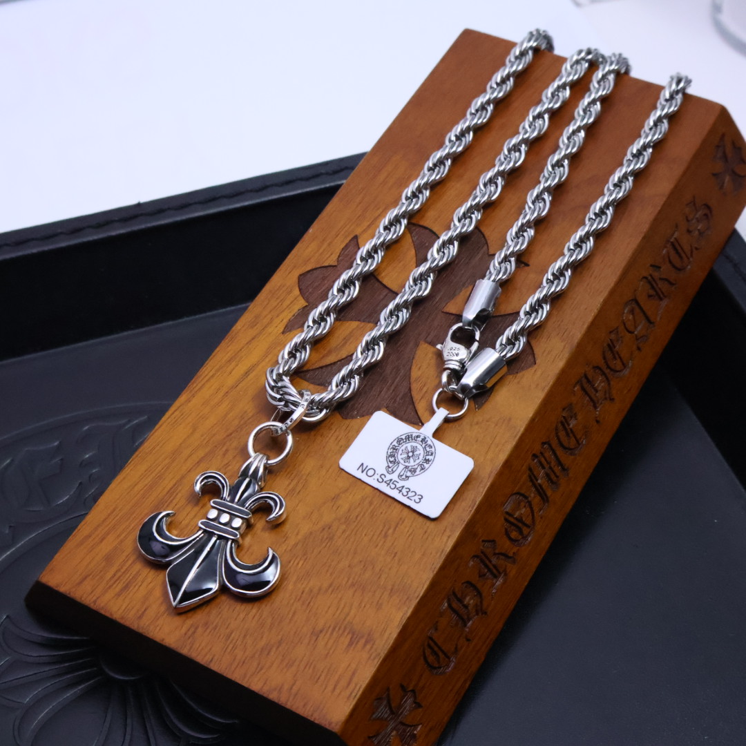 クロムハーツ「Chrome Hearts」チャームペンダント 2026