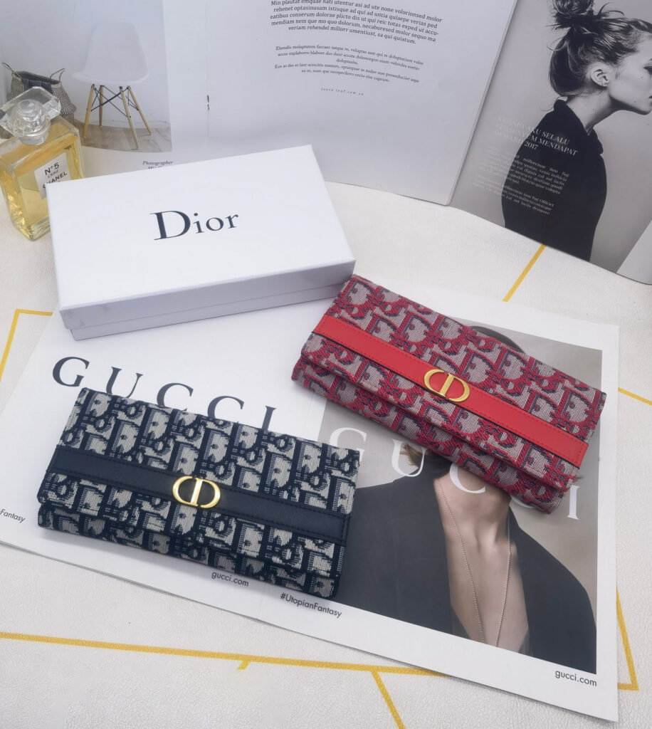 ディオール「Dior」Montaigne ロングウォレット