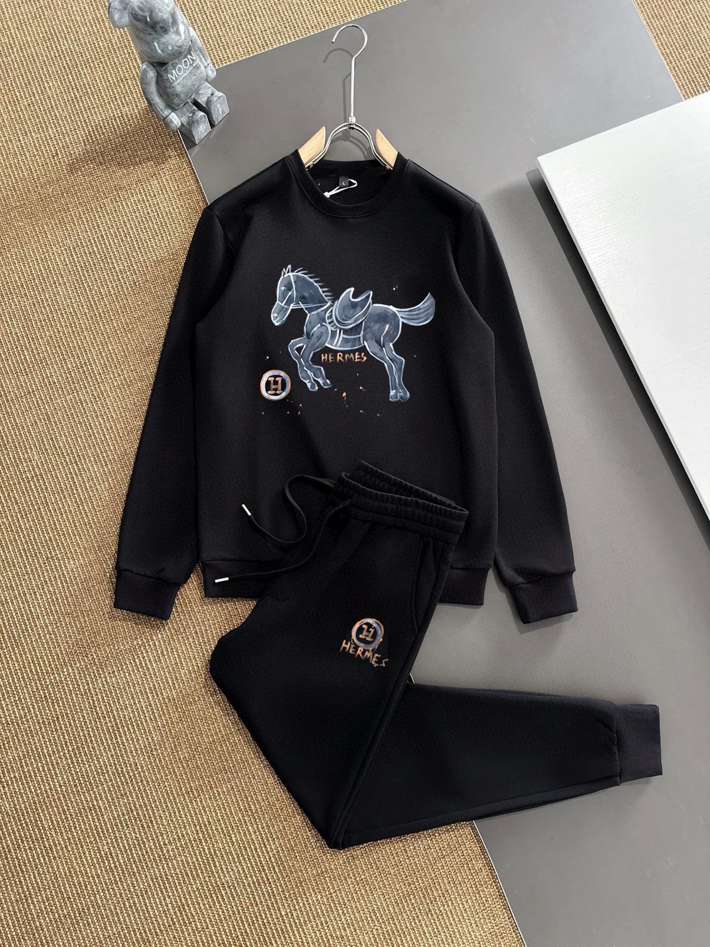 エルメス「Hermès」秋冬新作ラウンドネックスウェット