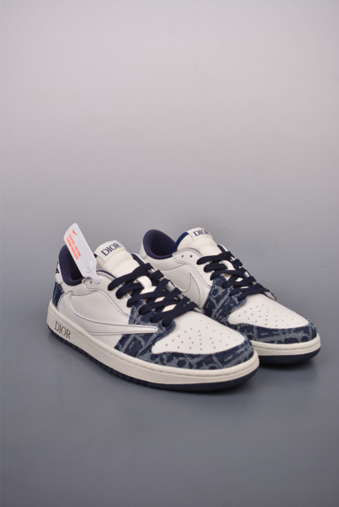 「コラボモデル」Dior x Nikeダンク ロー ディオール コラボレーション アニバーサリー カスタム ローカット スケートボードシューズ