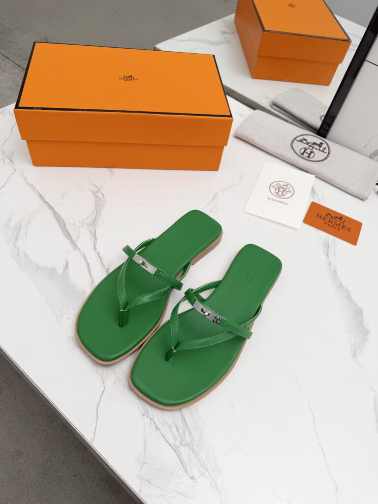 エルメス Hermès サマーモデル リラックスサンダル