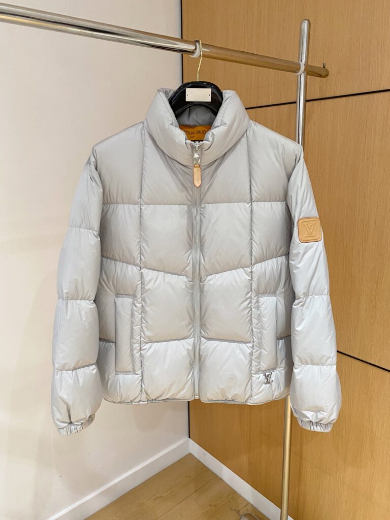 ルイ・ヴィトン「Louis Vuitton」‌冬のファッションフーディーダウンジャケット