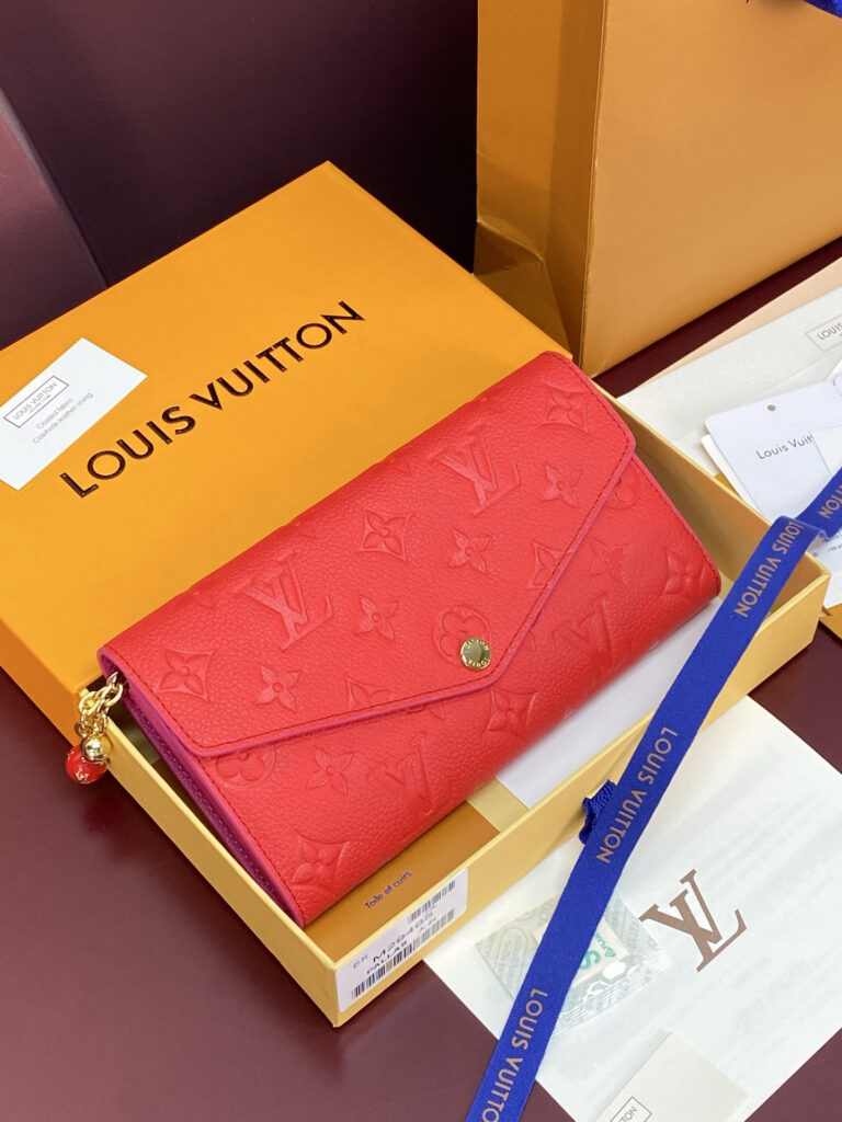 ルイ・ヴィトン スナップボタン長財布