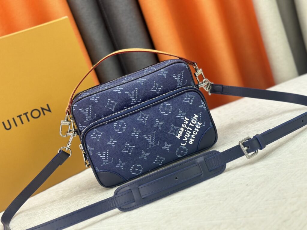 ルイ・ヴィトン「Louis Vuitton」Nil メッセンジャーバッグ