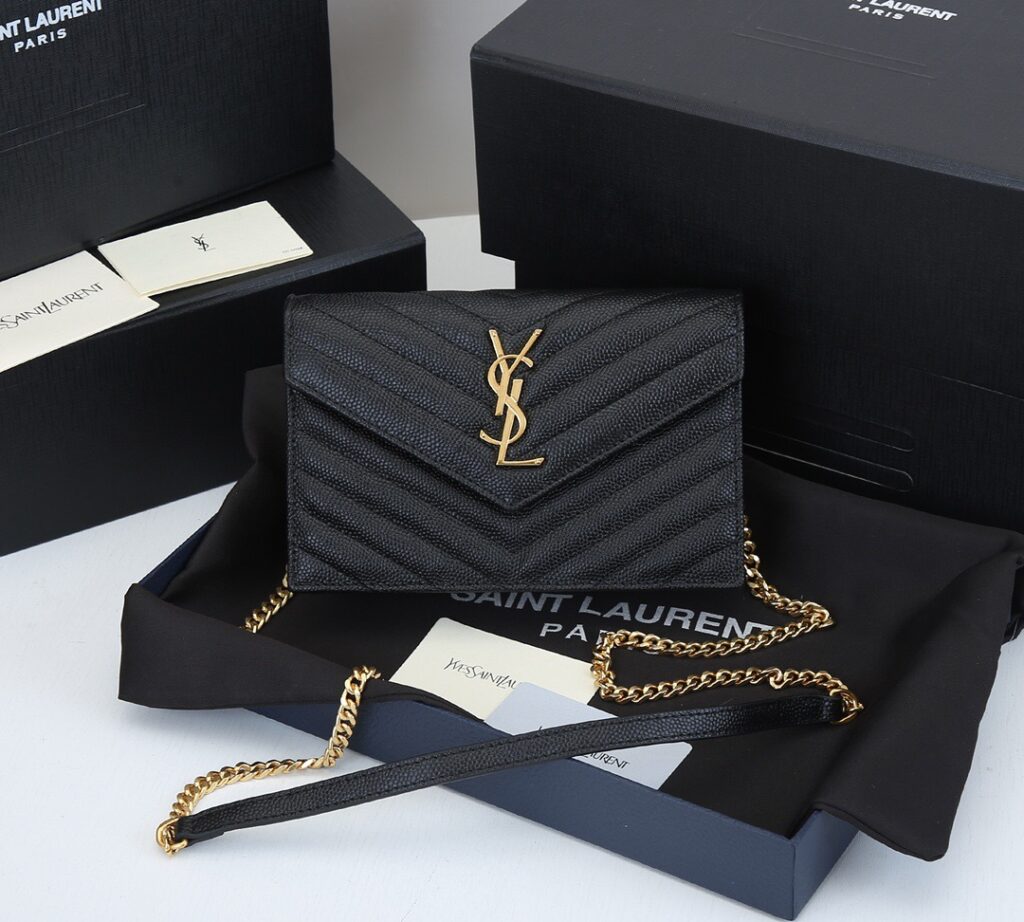 サンローラン「Saint Laurent」モノグラム エンベロープ チェーンウォレット