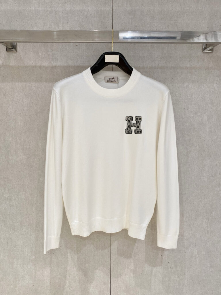 エルメス「Hermès」春季新作ラウンドネックスウェット