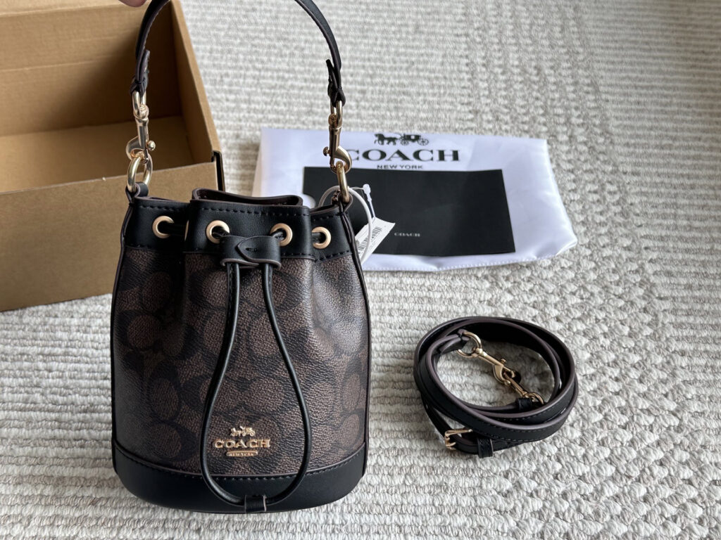 コーチ「Coach」Dempsey ミニ バケットバッグ