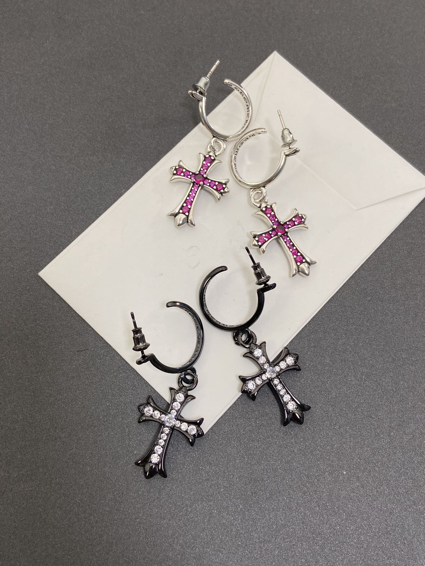 クロムハーツ「Chrome Hearts」クラシックヴィンテージ&モダン イヤリング/ピアス/イヤカフ - ユニセックス