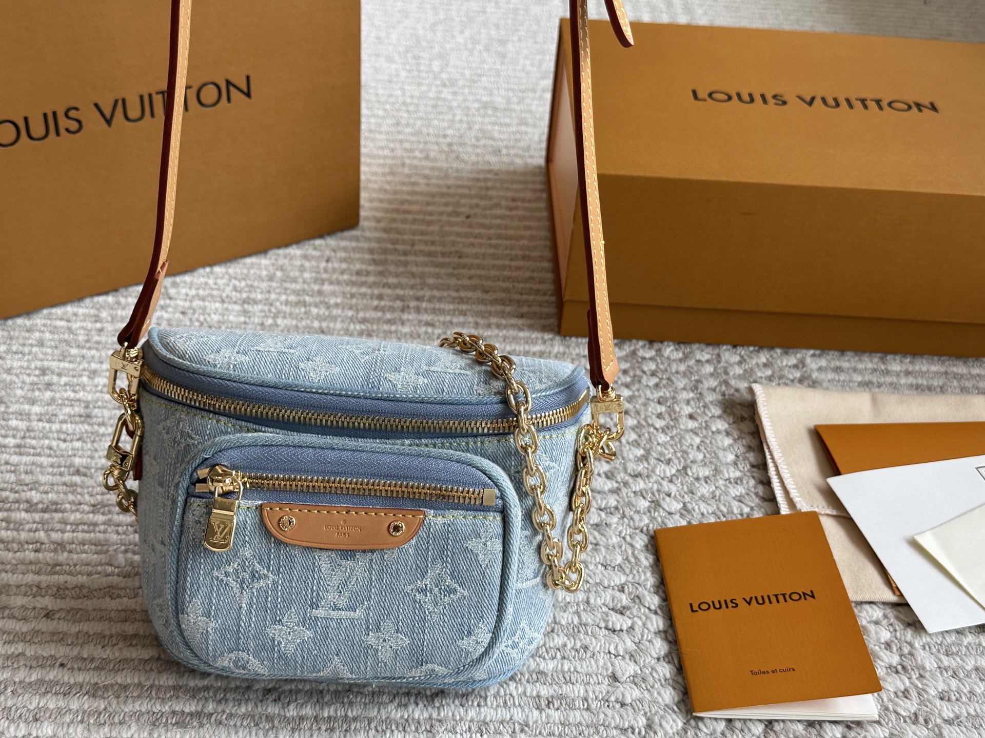 ルイ・ヴィトン「Louis Vuitton」 サマーリミテッド ライトデニム ミニウエストバッグ