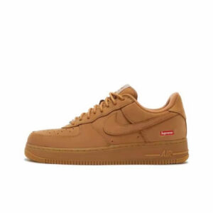 超入手困難「コラボモデル」Supreme × Nike Air Force 1 Low スニーカー