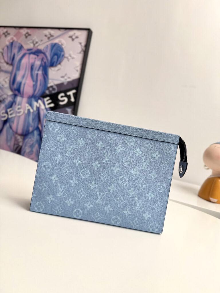 ルイ・ヴィトン「Louis Vuitton」ポシェット･ヴォワヤージュ MM