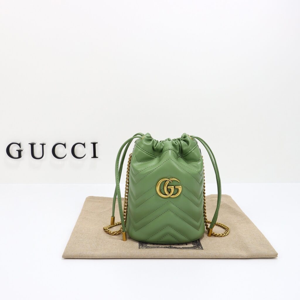 グッチ〔GGマーモント〕スモール トートバッグ「GG Marmont Bag」