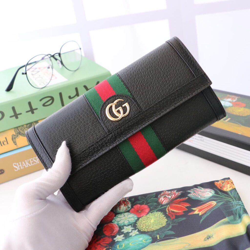 グッチ「Gucci」Ophidiaシリーズ スナップボタンウォレット