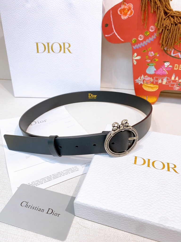 【注目新作】Dior ビジネスカジュアルベルト「全長約 100cm」