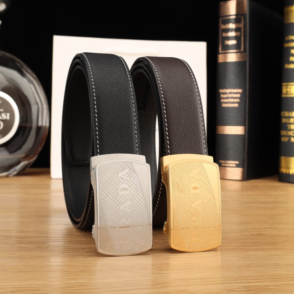 【高級品倉庫到着】Prada イタリアンビジネスベルト 2 点セット「全長約 100cm」