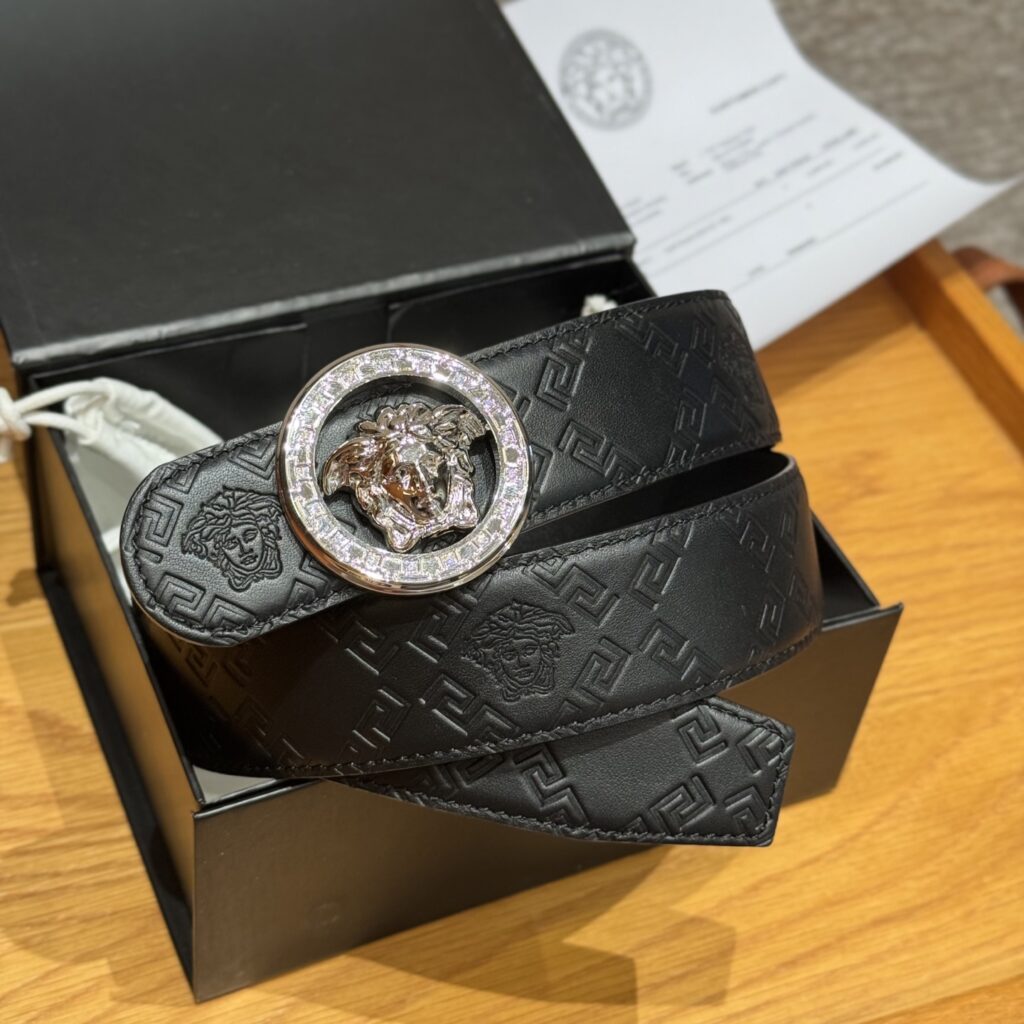【先行新作】Versace トレンドラグジュアリーベルト「全長約 100cm」