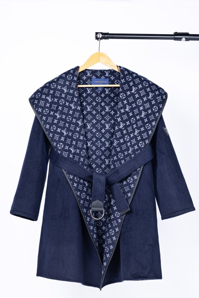 ルイ・ヴィトン「Louis Vuitton」秋冬 レディース ワップルフードロングコート