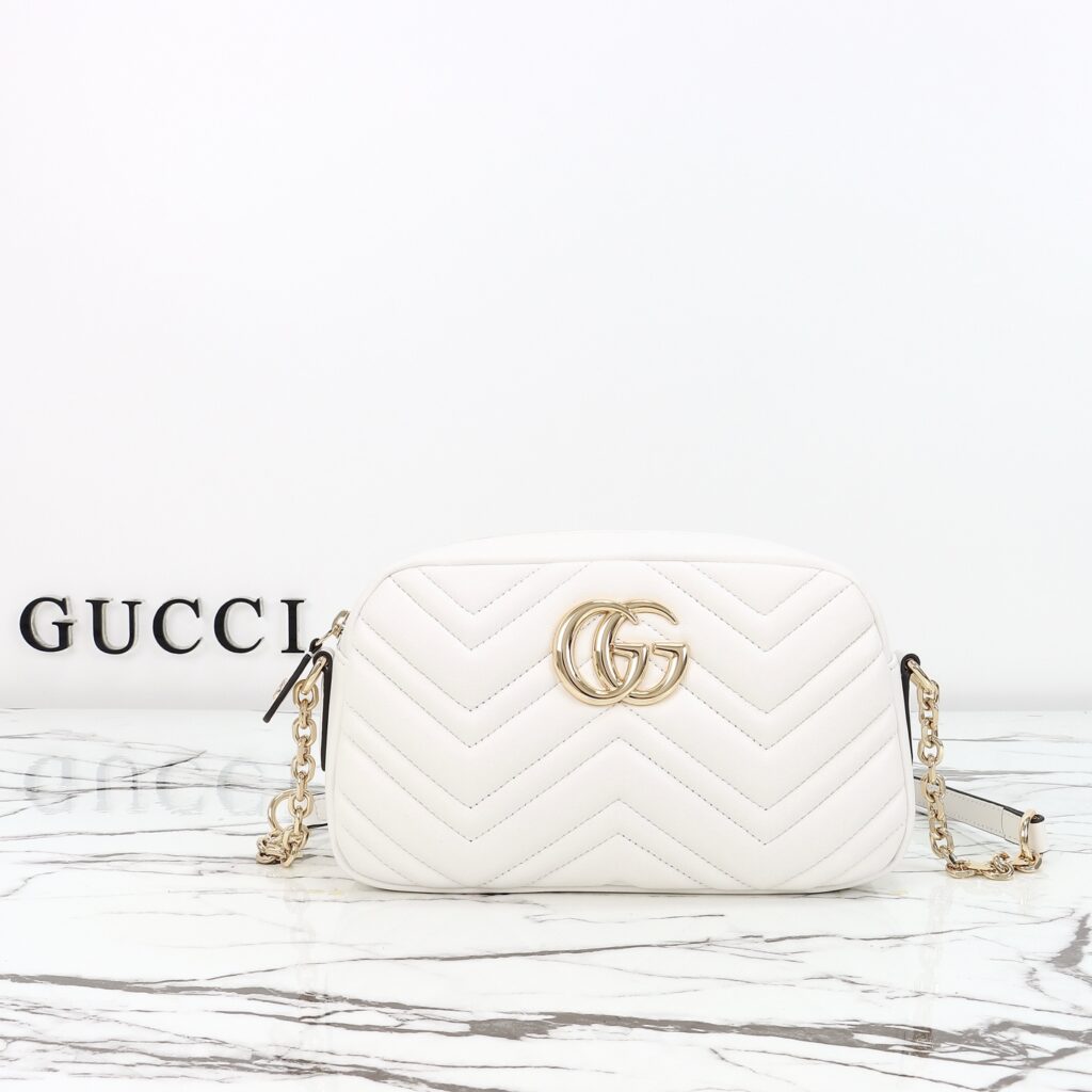 グッチ〔GGマーモント〕スモール カメラバッグ「GG Marmont Bag」