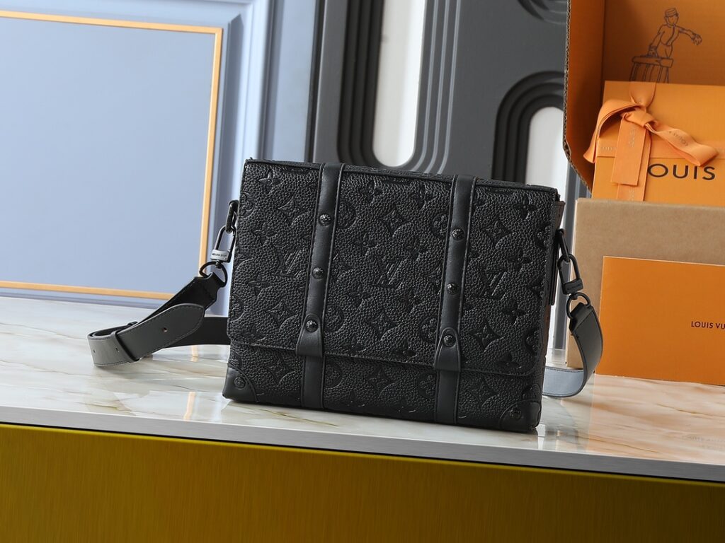 ルイ・ヴィトン「Louis Vuitton」Trunk メッセンジャーバッグ