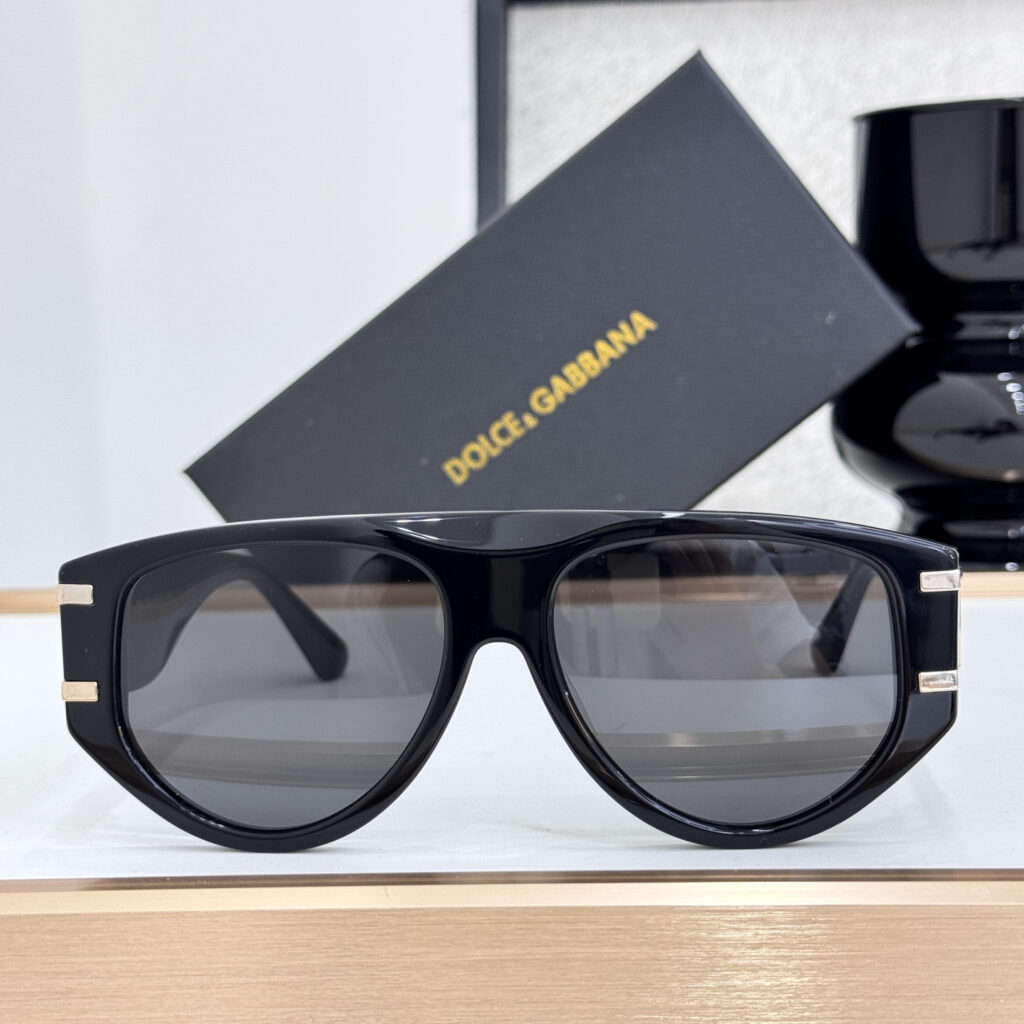 【希少入荷】D&G ドルチェアンドガッバーナ トレンドサングラス「カジュアル通勤用」