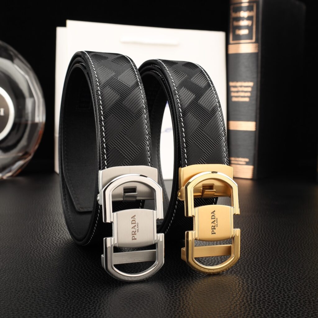 【高級品倉庫到着】Prada イタリアンビジネスベルト 2 点セット「全長約 100cm」