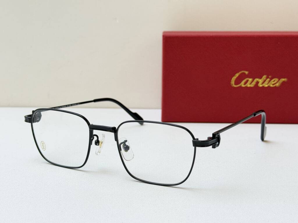 【高級品入庫】Cartier クラシカル貴族風サングラス「上質フレーム」