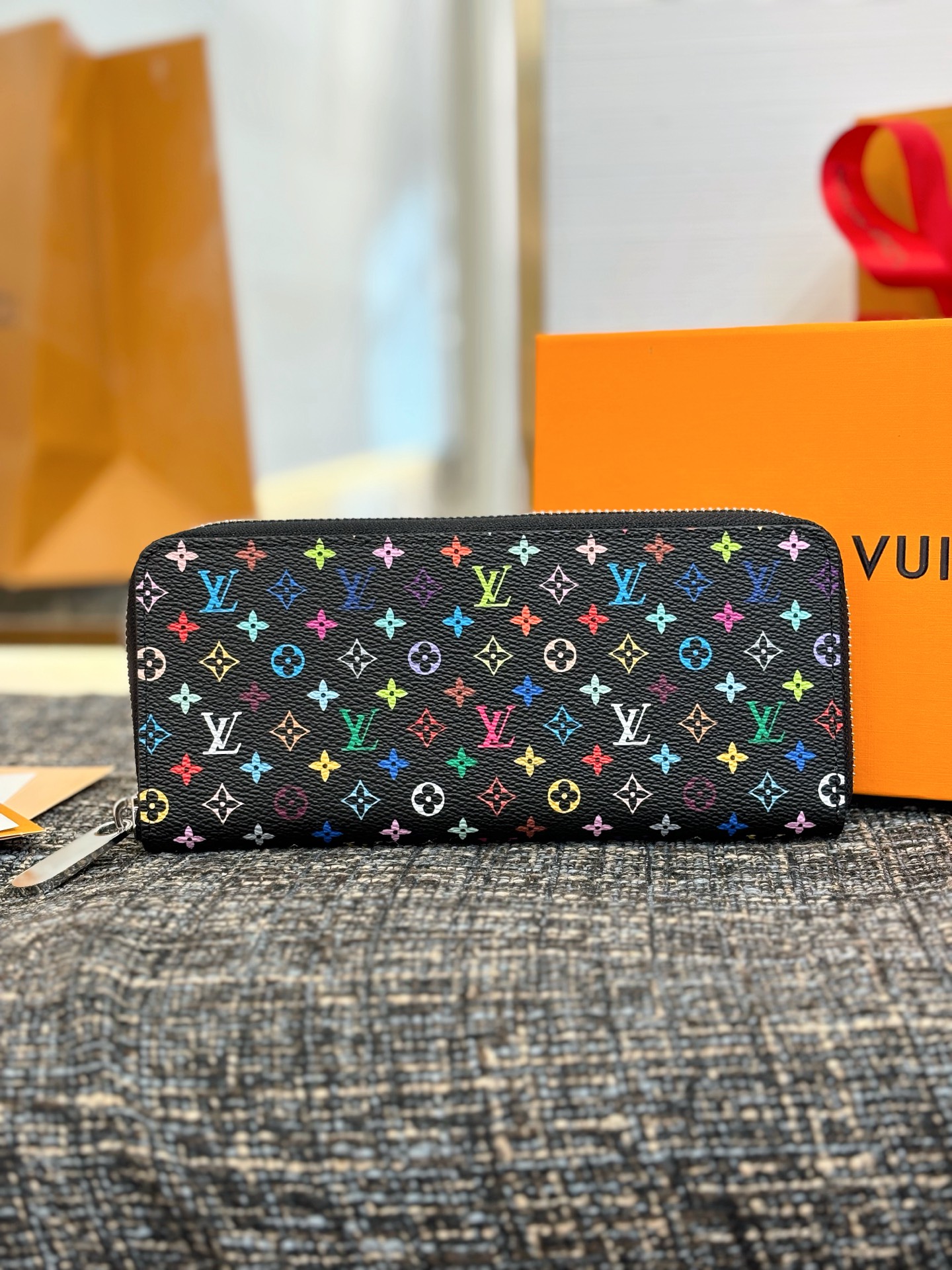ルイ・ヴィトン「LV x TM」ポルトフォイユ・クレマンス