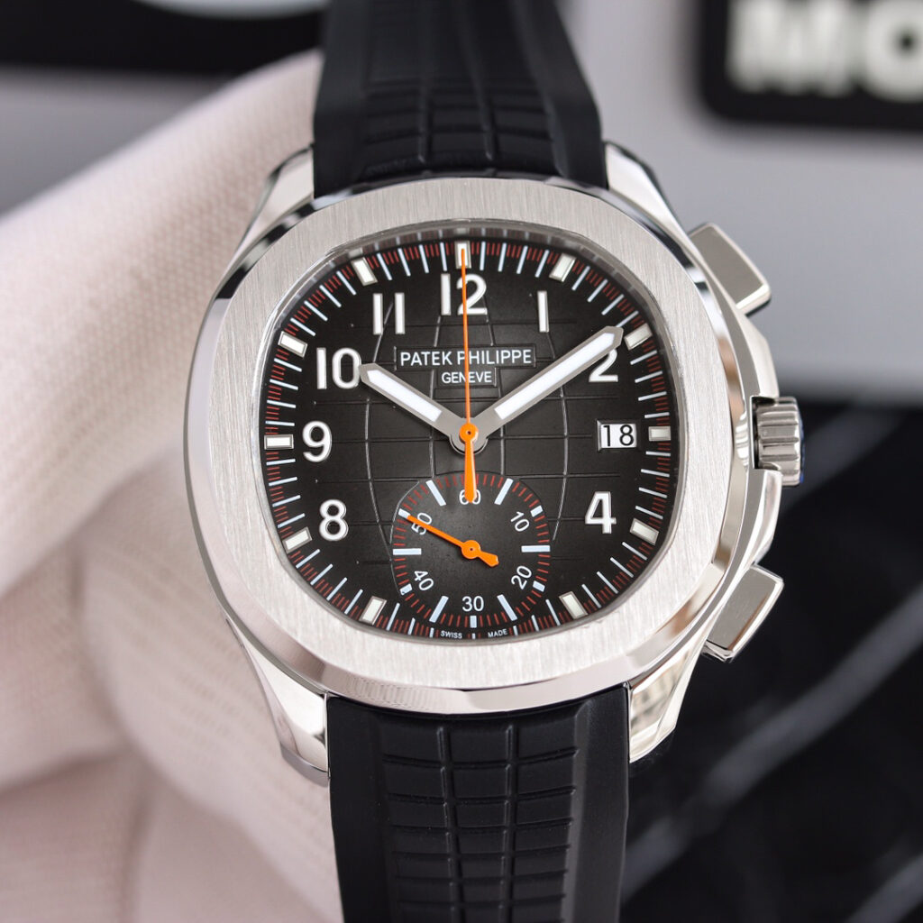 パテック フィリップ「Patek Philippe」メンズ マルチファンクション メカニカルウォッチ アクアノート42MM