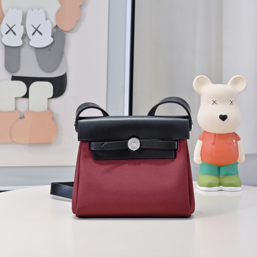 エルメス ミニ ハーバッグ ジップ 20 バッグ「Mini Herbag Zip Bag」