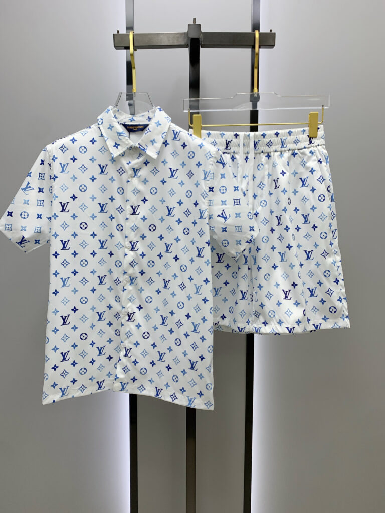 ルイ・ヴィトン「Louis Vuitton」 カジュアルセットアップ 26SS